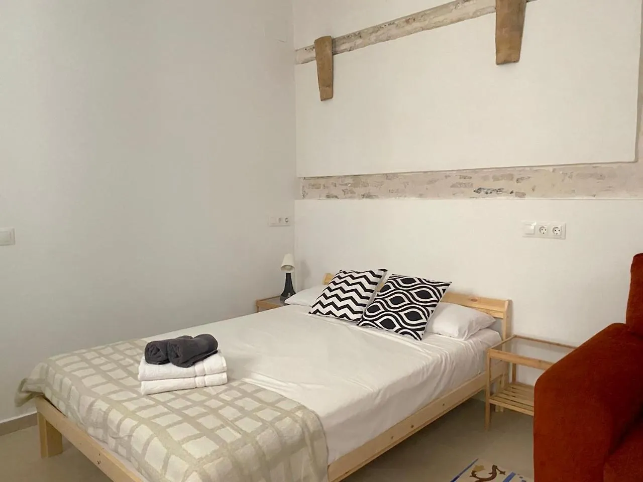 Cervantes Suites Málaga Pansiyon