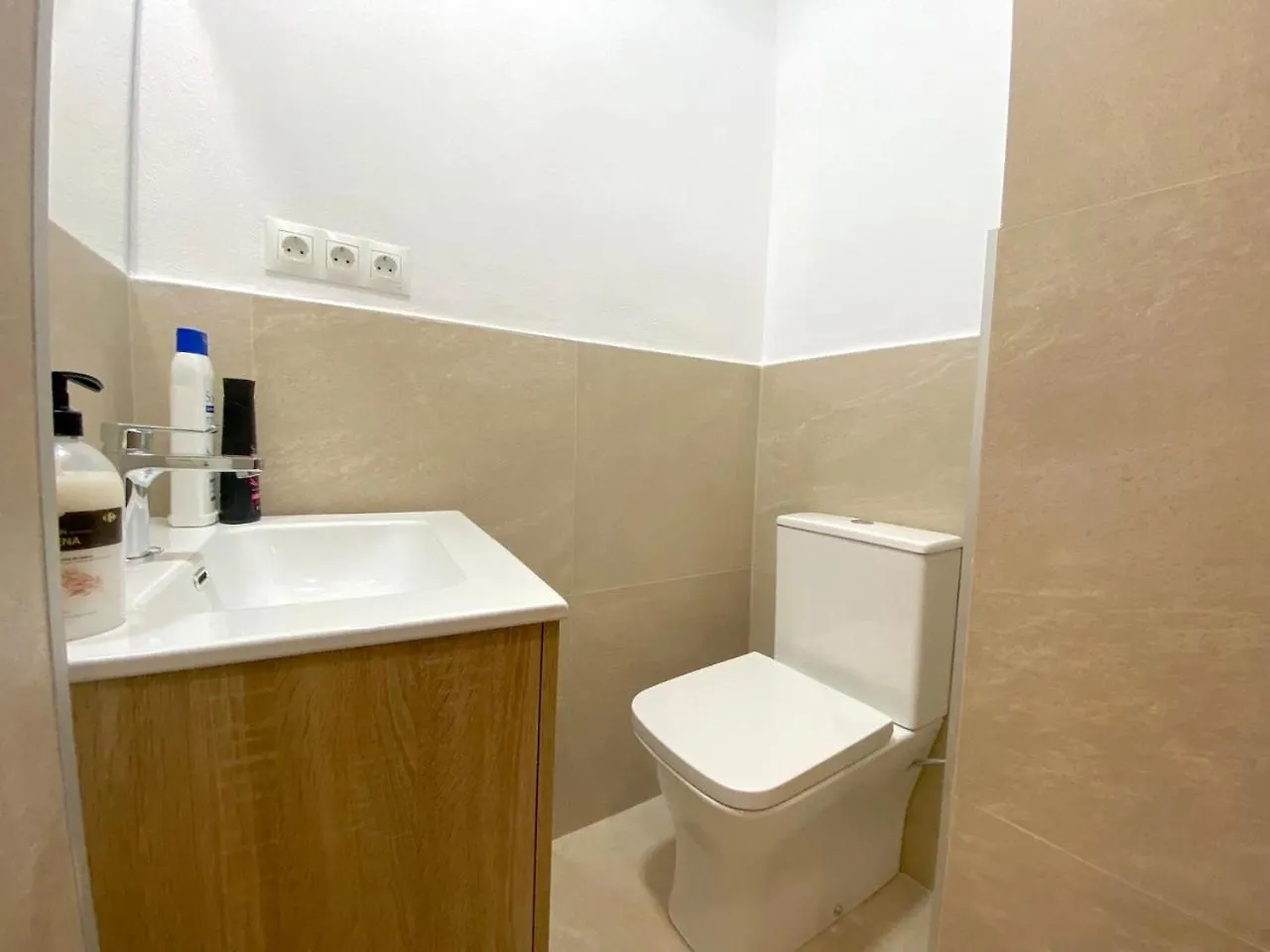 Δωμάτια σε οικογενειακή κατοικία Cervantes Suites Μάλαγα