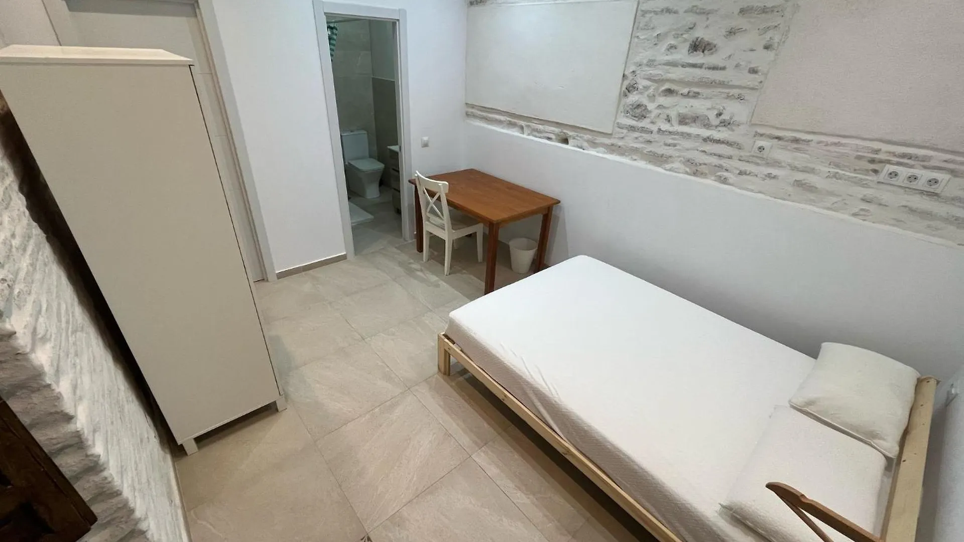 Apartamentos Cervantes Centro De Malaga Spain