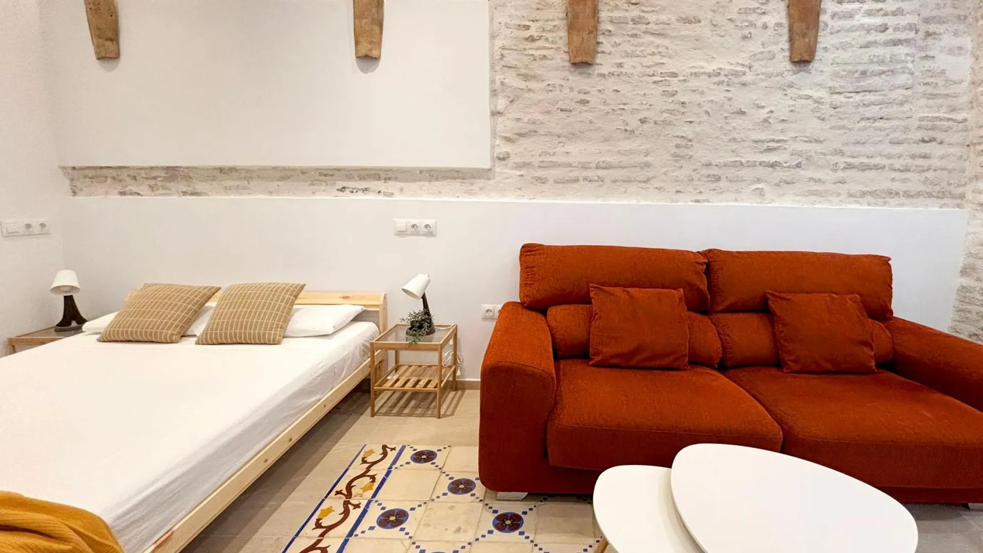 Cervantes Suites Μάλαγα 0*,